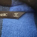 ZARA  Women’s Button Down Shacket Medium Plaid Photo 3