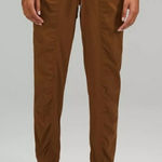 Lululemon  Dance Studio Jogger Brown Size 4 Pockets Pant Photo 0