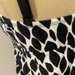 24 & Ocean Black and White Tank Swimsuit Top Photo 8