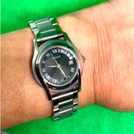 Gucci Ladies AUTHENTIC watch ๐น๐น๐น Photo 8