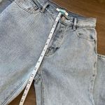 PacSun  high rise straight jeans light wash buttonfly distressed Women’s size 25 Photo 5
