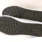 Twisted Womens Sneakers Low Top Lace Up Heathered Gray Size 10 Photo 3