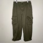 Levi's Levi’s ‘94 Baggy Cargo Twill Ankle Pants in Army Green, size 29 Photo 1