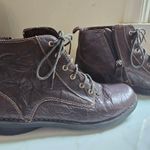 Clarks Nikki Women Brown Leather Boots Photo 1