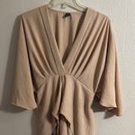 Beige Draped V Photo 1
