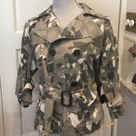 BCBG MAXAZRIA SHORT CAMO TRENCH Photo 0