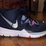 Nike Kyrie 5 Shoes Photo 0