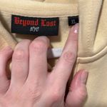 Beyond Lost NYC yellow Zip up hoodie pink metallic embroidered stars size XL Blue Photo 3