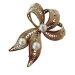 Vintage Gold Tone Fancy Ribbon Bow with Faux Pearls Pin Brooch Photo 0