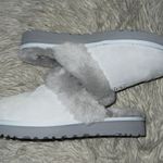 UGG Slides Photo 0