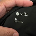 Zella Women's  Black Ribbed Racerback Tank w/ Built in Bra Size Small EUC #6052 Photo 2