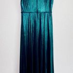 Mac Duggal Cap Sleeve Deep V Neck High Slit Metallic Gown Size 10 Emerald NWT Photo 5