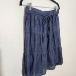 Old Navy Chambray Denim Blue Tiered Skirt Size Small Chambray Skirt Photo 3