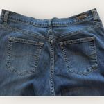 Lee Relaxed Fit Women's 12 Short Jeans Denim Classic Fall Photo 5