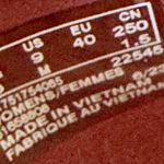 Clarks Collection Leather Slip-On Shoe Juliet Gem Burgundy Leather Women's Sz 9 Photo 3