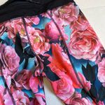 Lululemon Secret Garden Crops Sz 6 Photo 5