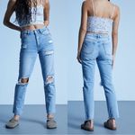 PacSun  Distressed High Rise Mom Jeans Medium Wash sz 27 Photo 0