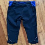 Lululemon Run Fast Free Crop in Black / Tonka Stripe Burnout Pigment Blue Photo 2