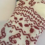 Mia &Tess Christmas Holiday Candy Cane Fair Fleece Sherpa Slipper Socks Women’s Red Photo 3