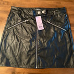 NWT Wild Fable Faux Leather Skirt with Zipper Details Black Size 8 Photo 0