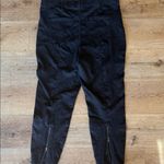 Liverpool Women’s Black  Leggings Photo 6