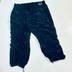 Spyder Active Women's Capri camu Size XL new Photo 8