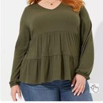 Torrid size 3 green texture jersey v-neck long sleeve tiered top Photo 2