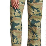 Free People ‎ Remy Camouflage Pants in Moss Green Photo 0