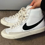 Nike Blazers White Size 6.5 Photo 0