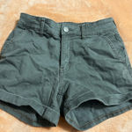 Aeropostale Green jean shorts Photo 0