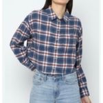 American Eagle  cozy cabin cropped blue plaid flannel xsmall Photo 0