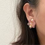 Vintage 60’s Pink Aurora Borealis AB Crystal Flower Cluster Clip On Earrings Photo 2
