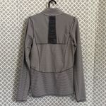 Kyodan ‎ gray striped activity pullover top Photo 6