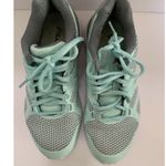 FILA  Athletic Shoes Gray White Women’s Size 5 Excellent  Condition Comfortable Photo 5