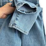 Madewell Curvy Roadtripper Jeans Women's Sz 25 in Benton Wash: Knee-Rip Edition Photo 13