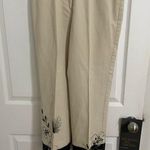 Susan Bristol  Unique beige & black floral ankle Pants Size 6 flat Front Photo 0