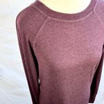 Athleta  Dusty Plum Tulip Front Thumb Hole Sleeve Sweatshirt Dress  Sz XS 💛 Photo 3