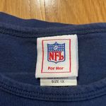 NFL  women’s New England patriots short sleeve shirt size 1X . Photo 4