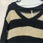 Free People  Black & Cream Striped Chunky Pullover Knit V-neck Sweater Size XS Photo 2