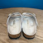 Birkenstock  Arizona Big Buckle High Shine Sandals Ivory Patent Leather Size 39/8 Photo 4