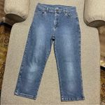 Riders By Lee Riders Cropped Jeans vintage medium blue wash Women’s Size 12 Photo 5