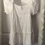 H&M babydoll eyelet puffy sleeves mini dress, size medium Photo 4