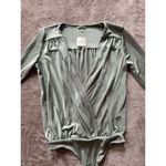 Free People INTIMATELY ‎ BODYSUIT WOMENS GRAY V NECK LONGSLEEVE Sz S NWT Photo 2