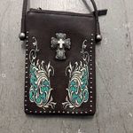 American Bling Western Leather Embossed Turquoise‎ Cross Studded Crossbody Bag Photo 2