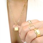 Lock Paper Clip Link Chain Necklace Photo 6