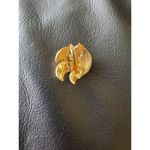 Trifari Vintage  Clip On 1 Earring Replacement White Shell Gold Women's Glam Photo 1