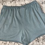 Vuori Boyfriend Shorts Photo 3