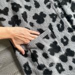 Disney Torrid Cardigan Leopard Minnie Mouse Print 3 Soft Pockets Photo 4