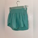 Lululemon  Hotty Hot high-rise lined women’s size 2 shorts in Kelly green Photo 1