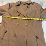 Roz & Ali  Beige Tan Belted Trench Coat Double Breasted Women’s Size Medium Photo 9